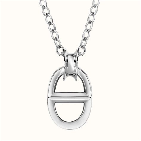 pendentif femme hermes|hermes necklace pendant.